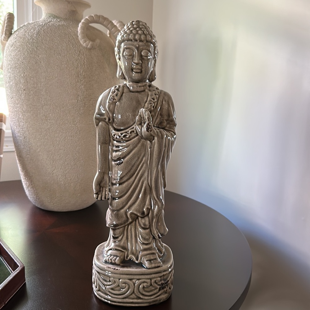 Home decor- sculpture